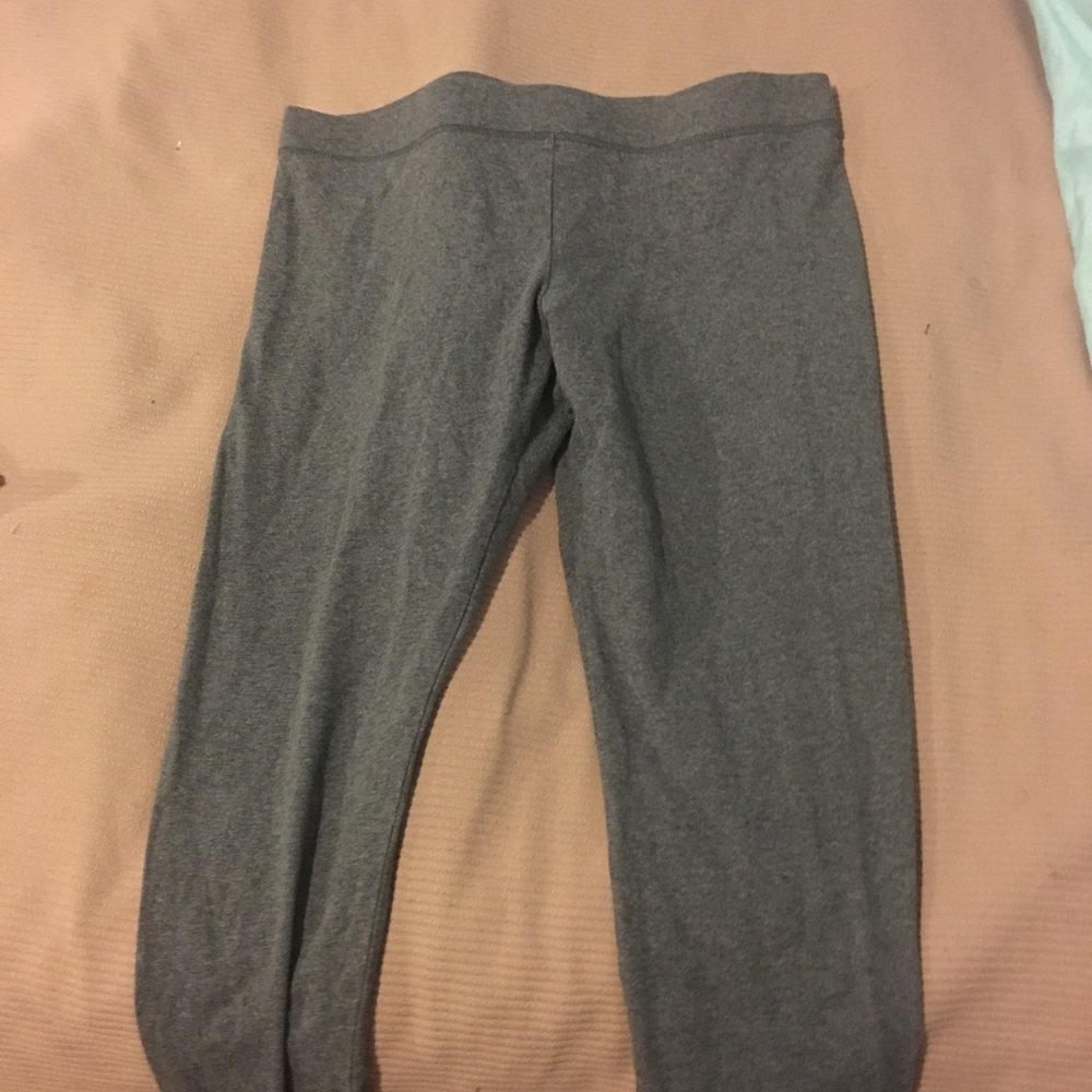 Gray leggings